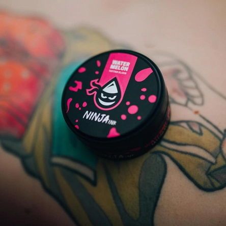 Krem Ninja Ink Tattoo Elixir Watermelon do pielęgnacji skóry tauażu o zapachu arbuza 100ml Kremy do ciała Ninja Ink Tattoo